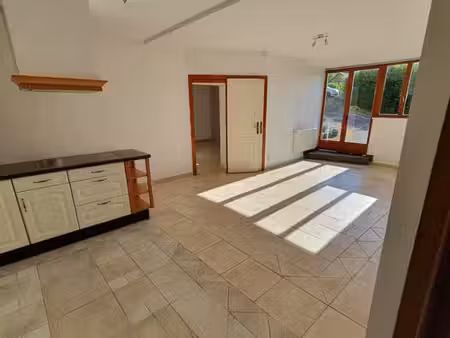 appartement remis à neuf à louer - lustin  profondeville