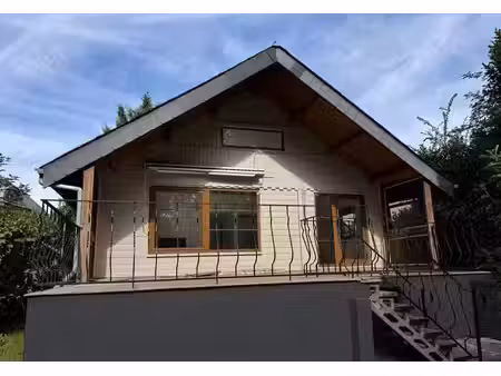 maison rénovée 2 chambres avec jardin et grand garage