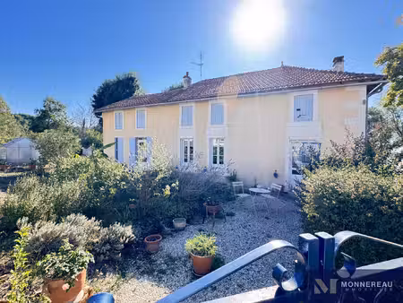 maison de village avec grand terrain