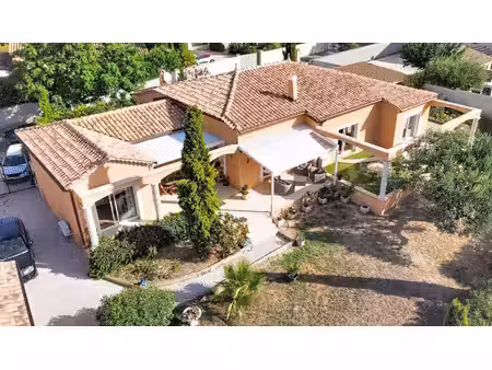 maison 6 pièces - 205 m²