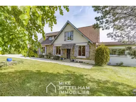 maison de luxe à vendre à saint-rémy-l'honoré