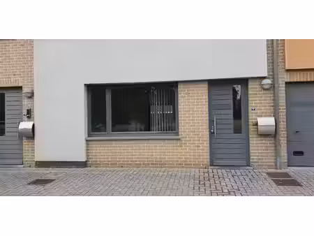 appartement à louer à opitter pour € 860 avec 2 chambres à coucher