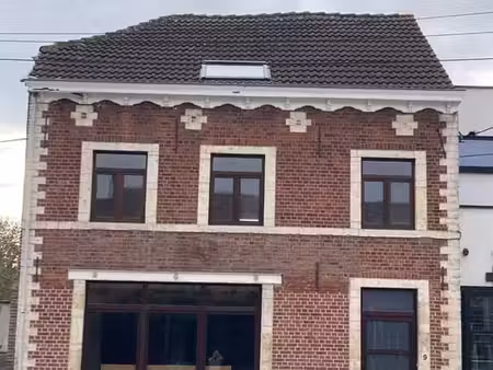 rez-de-chaussée 2 ch avec terrasse et jardin - 95 m2