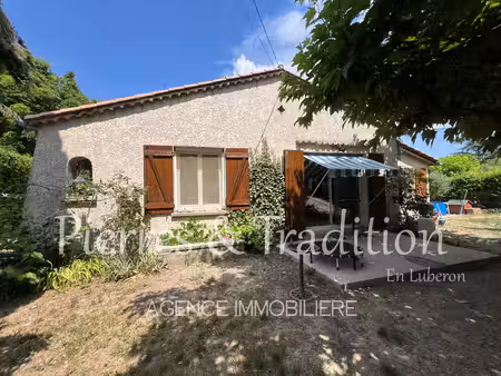 céreste  charmante maison avec jardin proche village