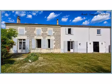 maison climatisee  à vendre 7 pièces fontenet (17) belle charentaise avec chambre et burea