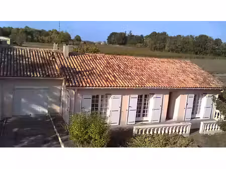 maison de plain-pied au calme sur la commune de cars