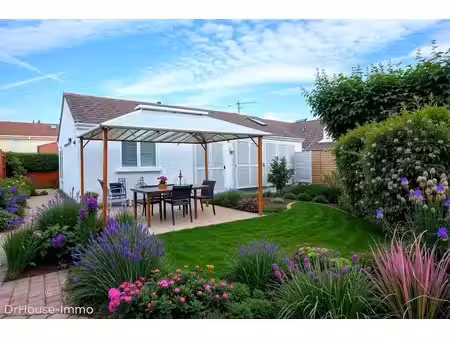 maison impeccable de 4/5 pièces à méru  espace raffiné avec terrasse et garage