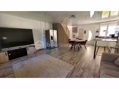 pavillon de 87 m² à gond-pontouvre