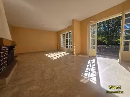 maison evry courcouronnes 9 pièce(s) 163 m² sur 1 000 m² de terrain