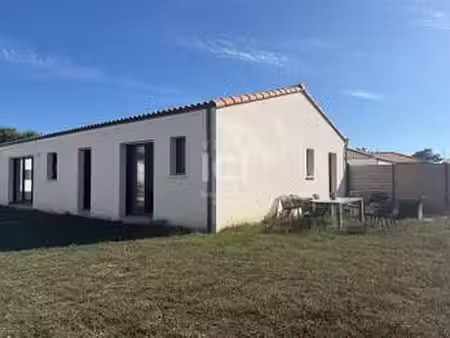 vente maison à saint-père-en-retz (44320) : à vendre / 106m² saint-père-en-retz