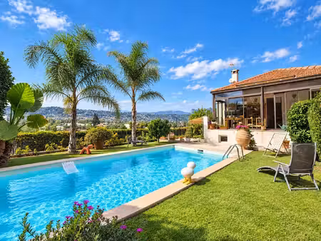 nice ouest – maison contemporaine plain pied 175 m² – piscine – jardin