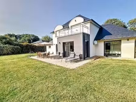 location maison à perros-guirec (22700) : à louer / 140m² perros-guirec