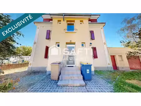 immeuble de rapport 6 appartements  5 garages