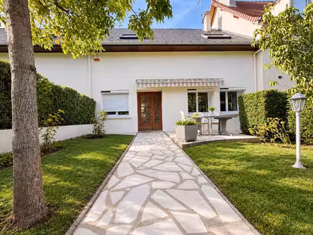 vente maison 5 pièces  113.00m²  dammartin
