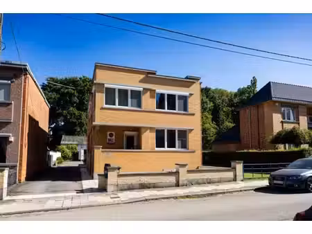 belle maison en colocation – 4 chambres – seraing