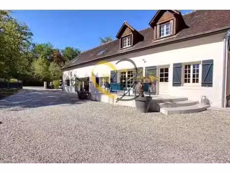palais de 240 m² en vente bourges  france