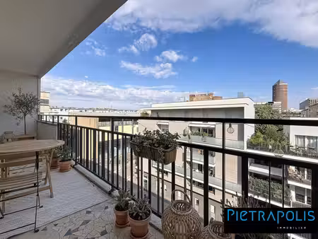 lyon 3ème. dernier étage. appartement rénové. 38 5 m² de pi