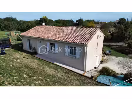 maison de 84 m² à sainte-colombe-en-bruilhois