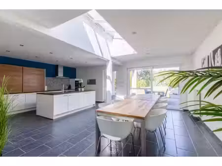 moderne familiewoning met verrassende buitenruimte