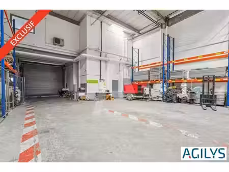 location local d’activités 377m²