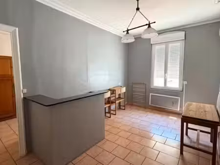 appartement 4 pièce(s) 69 m2