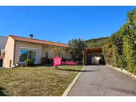 plain-pied t6 de 123 m² à vendre avec piscine sans vis-à-vis châteaugay 63119