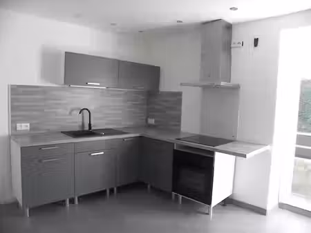 vente immeuble 110 m² à adissan (34230)  129 000 €