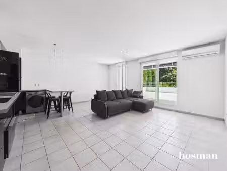 grand 3 pièces - terrasse 34 m² - immeuble récent - faibles charges