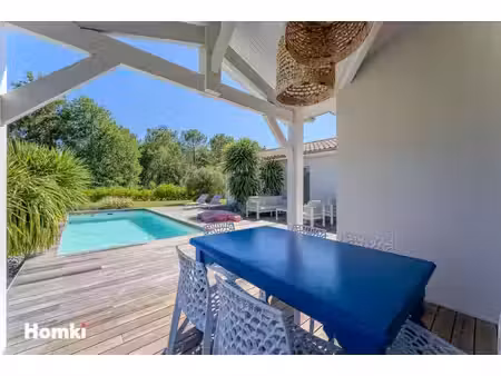 sanguinet – maison récente avec piscine  grand terrain et accès direct à la forêt