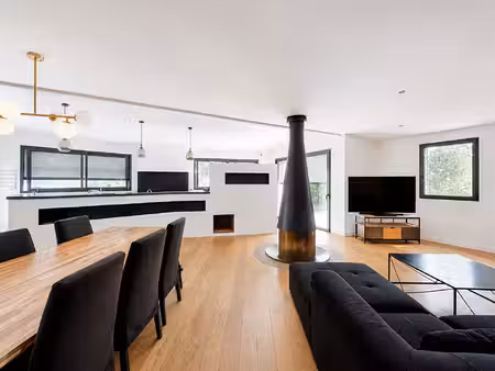 vente maison 9 pièces  276.00m²  cantenay