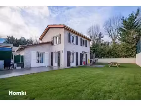 villa t6 de 105 m² à meximieux 01800