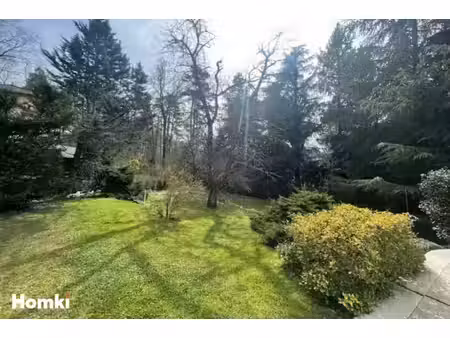 terrain de 749 m² à charbonnières-les-bains 69260  rue benoît bennier