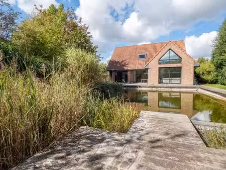 maison de luxe 7 chambres en vente à camphin-en-pévèle  hauts-de-france