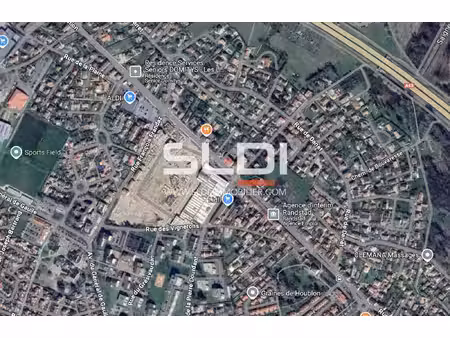 achat local commercial 151m² la verpilliere 38290