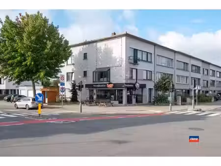 appartement te koop in merksem met 2 slaapkamers