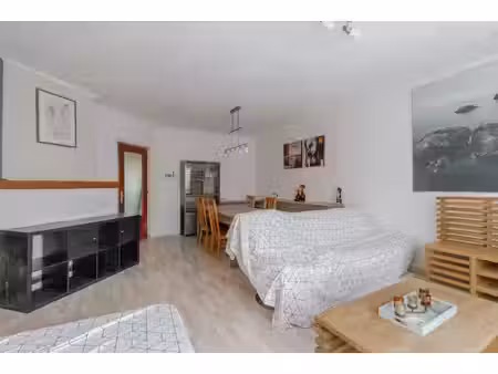 appartement te koop in schoten met 2 slaapkamers