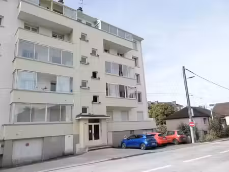 vente appartement 4 pièces 76 m² à lons-le-saunier (39000)  148 000 €