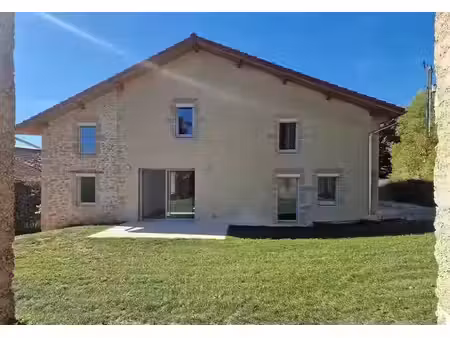 location maison 7 pièces 186.82 m² à serre-nerpol (38470)  1 400 €