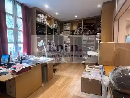 location locaux professionnels 428 m² à paris 19ème (75019)  84 000 €