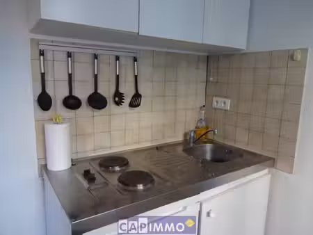 studio meuble la garde centre proche de toutes commodites -