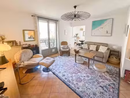 vente appartement 3 pièces 70 m² uzès (30700)