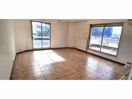 nanterre centre 3 pièces terrasse de 84 m²
