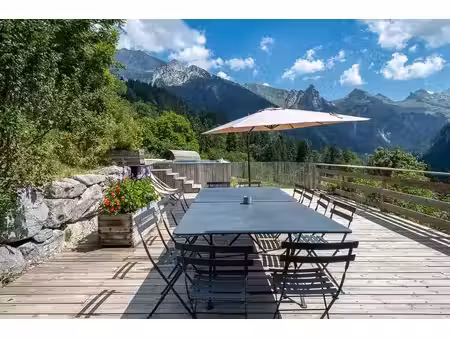 magnifique chalet en ossature bois face aux aravis