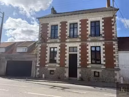 vente maison à nantes (44000) : à vendre / 223m² nantes