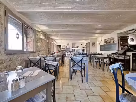 vente locaux professionnels à gréolières (06620)  145 000 €