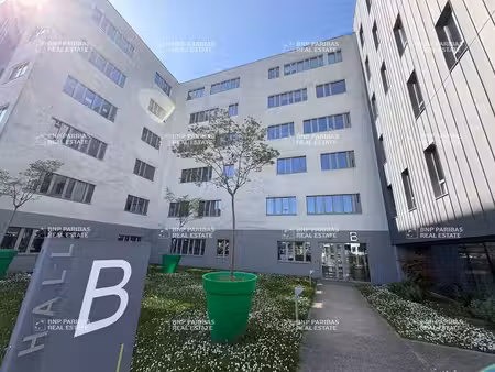 location bureaux 176m² à 738m²