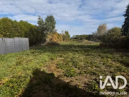 vente terrain à bâtir 1 121 m²