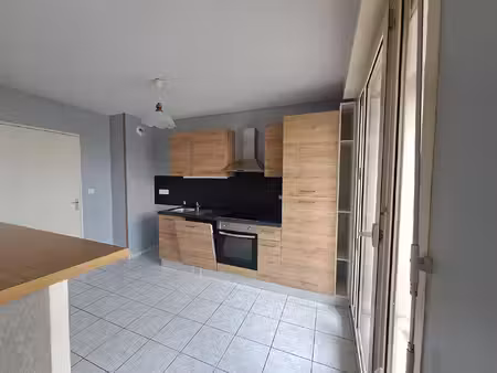 location appartement 3 pièces 71m²