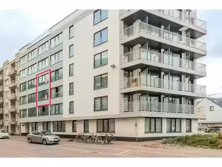 appartement te koop in oostende met 1 slaapkamer