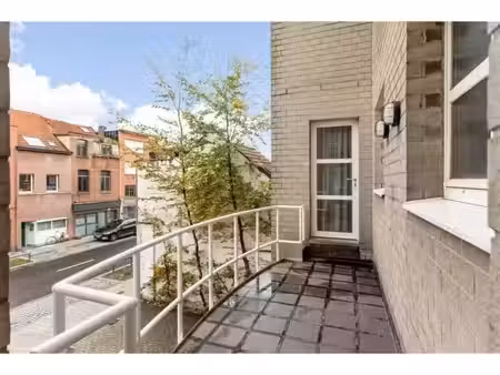 appartement à vendre à oudebareellei 72 merksem (rbw95102)
